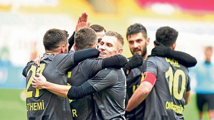 ÖZET İstanbulspor-Adanaspor maç sonucu: 1-0