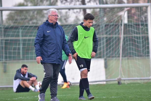 İsmail Ertekin: Ligin ilk yarısını hedeflediğimiz yerde bitirdik