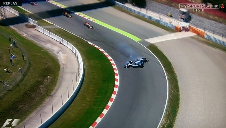 İspanya Grand Prix'sinde Lewis Hamilton ve Nico Rosberg kaza yaptı!