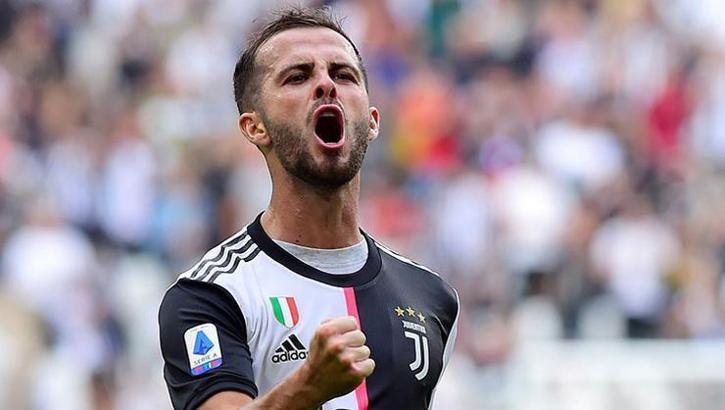 Pjanic resmen Barcelona'da! transfer açıklandı