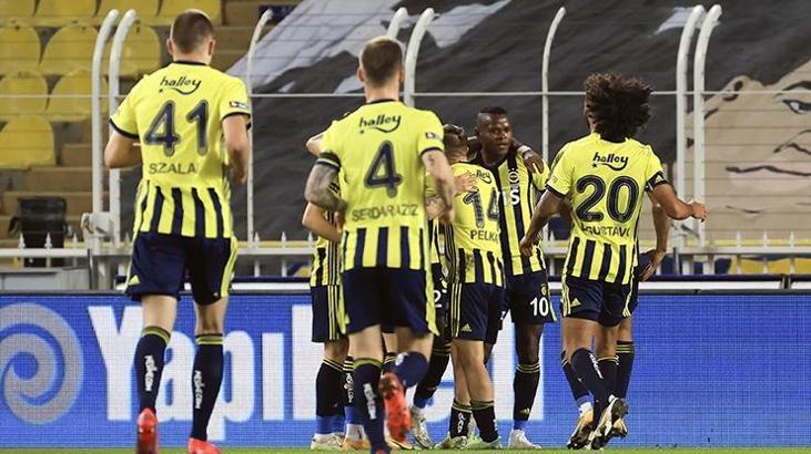 Atilla Szalai Fenerbahçe'de ilk maçına çıktı