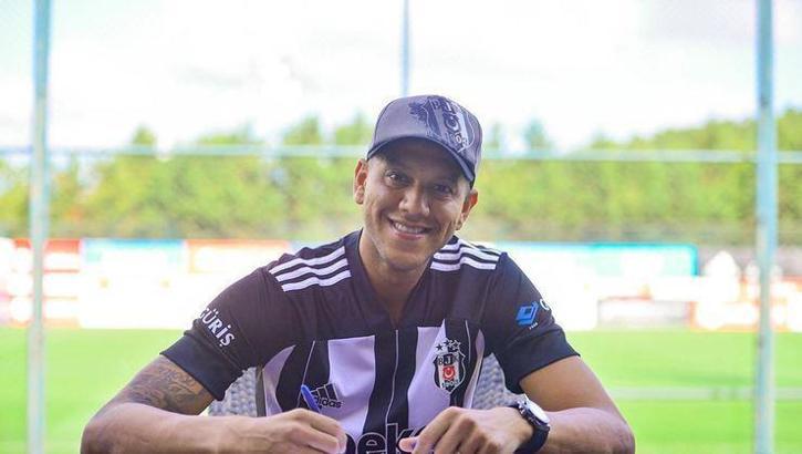 Son dakika | Beşiktaş Josef'in sözleşmesini yeniledi