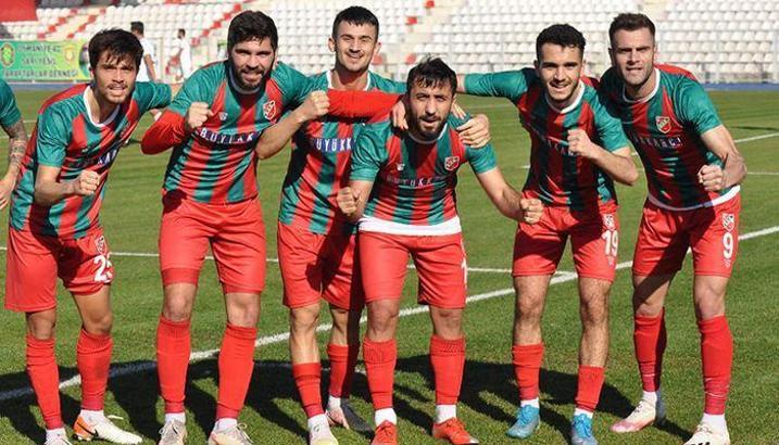 Karşıyaka yeniden şampiyonluk hesabında