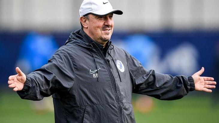 Rafael Benitez koronavirüs korkusundan yıllık 15 milyon eurodan vazgeçti!
