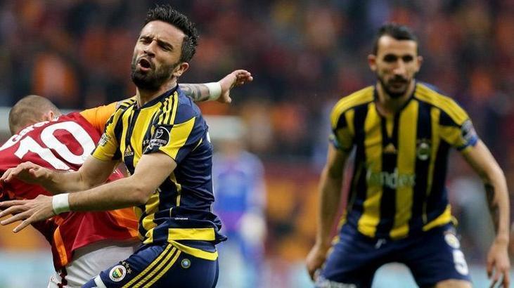 Fenerbahçe'den Mehmet Topal ve Gökhan Gönül'e rest!