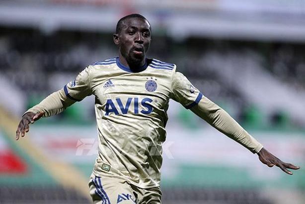 Son dakika Fenerbahçe'de Papis Cisse gelişmesi!