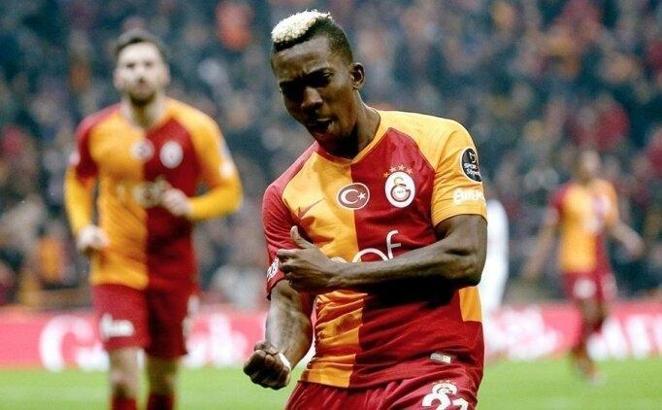 Onyekuru Galatasaray için bugün İstanbul'a geliyor