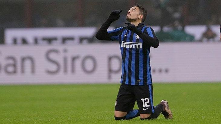 Alex  Telles'e Wolfsburg talip