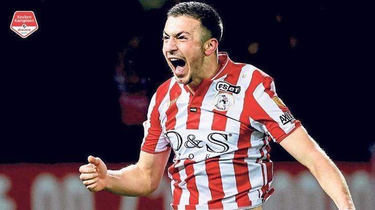 Galatasaray Halil Dervişoğlu'nu transfer etti