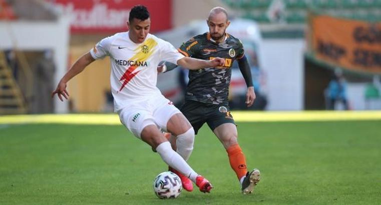 Alanyaspor'dan Ufuk Ceylan ve Efecan Karaca açıklaması