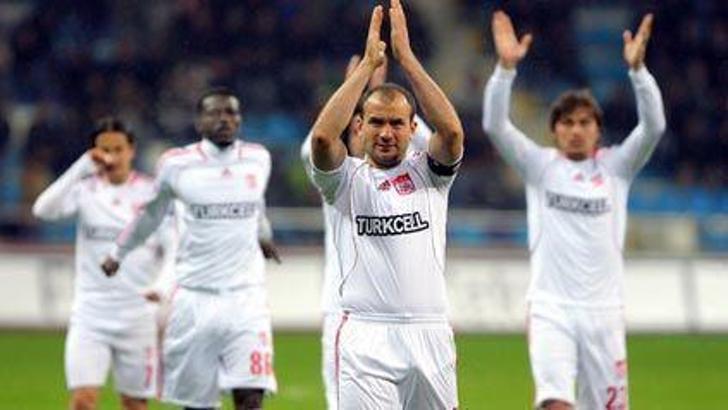 Sivasspor ligde kaldı! 1-1