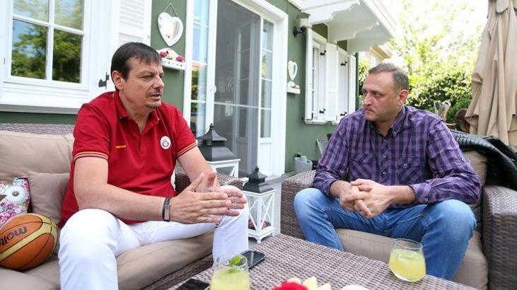Ergin Ataman: Kapıdan kovdular, bacadan girdik!