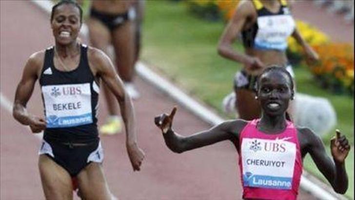 Bekele'den rekor geldi