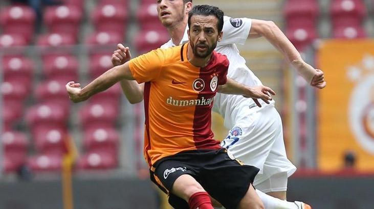 Bilal Kısa Galatasaray'da kalıyor