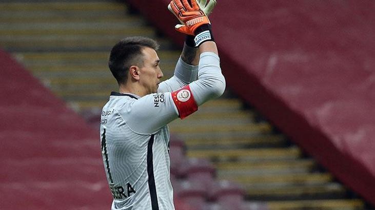 Fernando Muslera'dan duygusal açıklama: Dün akşam uyuyamadım