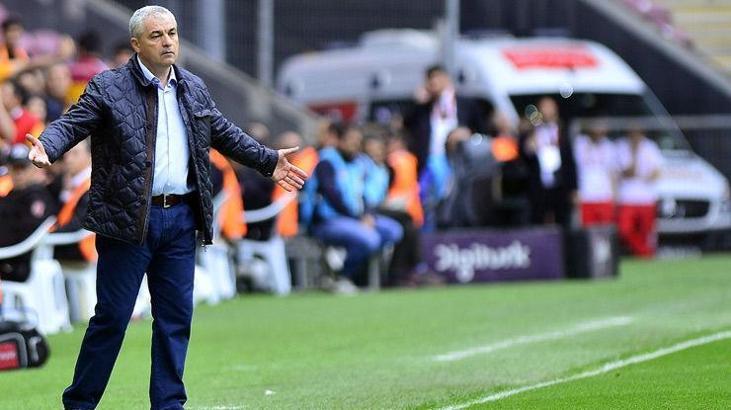 Rıza Çalımbay: Kapasitemizin altında oynuyoruz