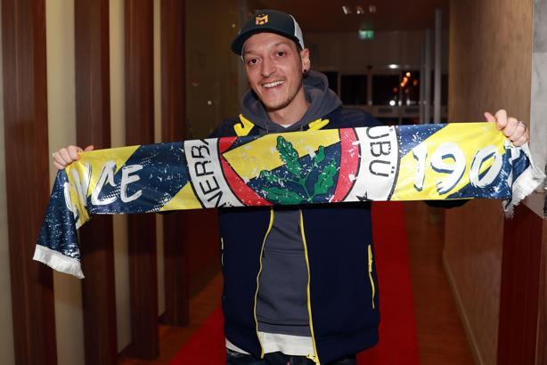 Fenerbahçe haberi: Mesut Özil'den flaş paylaşım