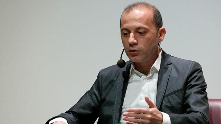 Cüneyt Çakır ve ekibi, UEFA EURO 2016'yaz hazırlanıyor