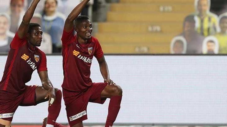 Beşiktaş'a transferde Bernard Mensah şoku