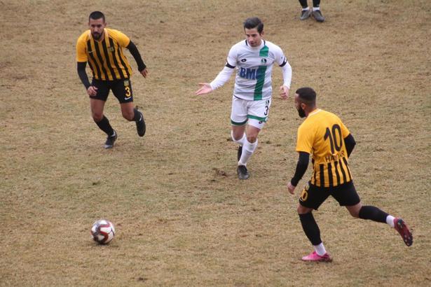 Bayburt Özel İdarespor - Sakaryaspor maç sonucu: 0 - 2