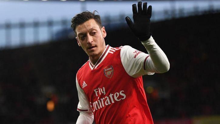 Mesut Özil transferi Avrupa basınında...