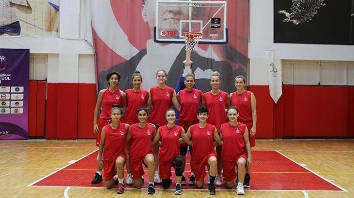 Bayraklı'nın perileri yeni sezona hazırlanıyor