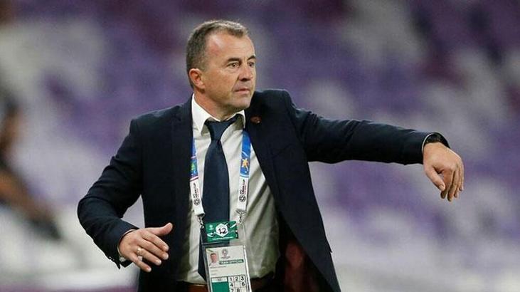 Karadağ A Milli Takımı'nın başına Radulovic getirildi