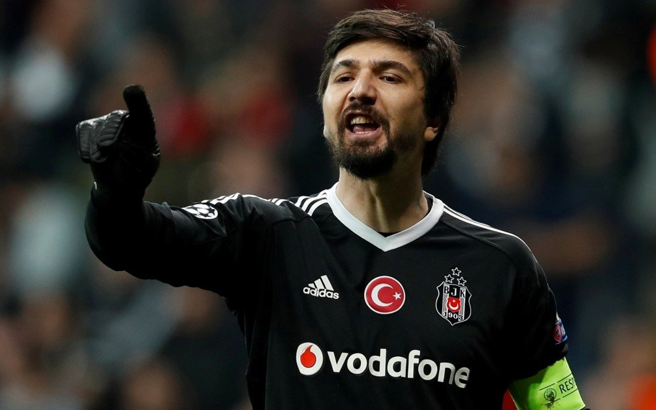 Tolga Zengin, Beşiktaş'tan transfer teklifi bekliyor