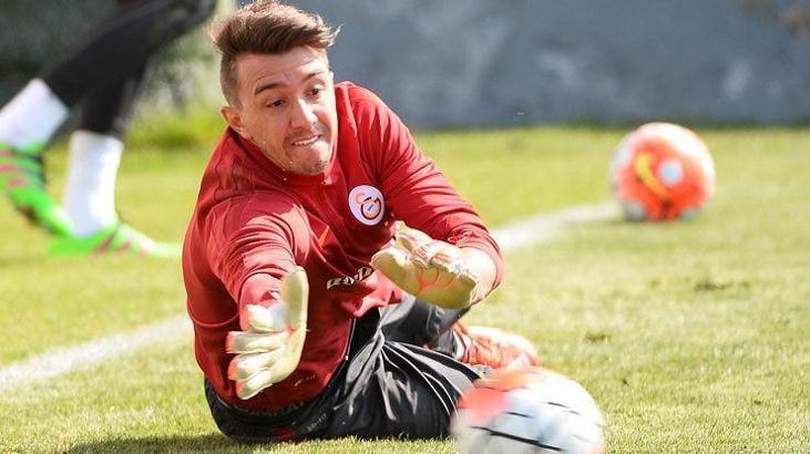 Galatasaray'da Muslera tehlikesi