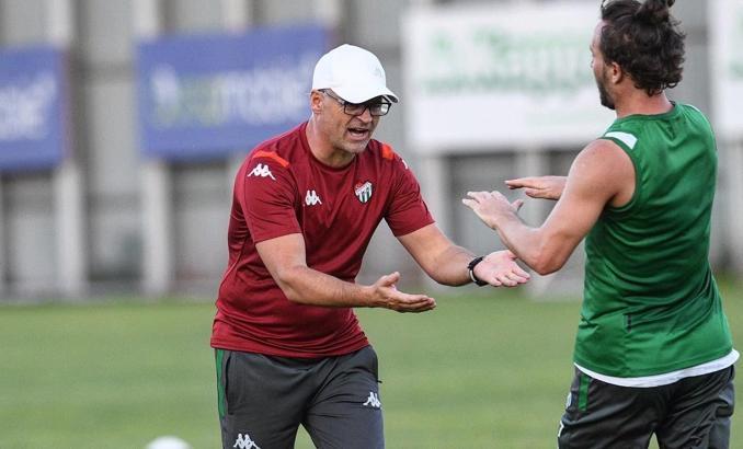 Bursaspor, Giresunspor deplasmanına iddialı hazırlanıyor