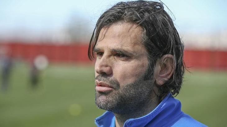 İbrahim Üzülmez görüşme odasına