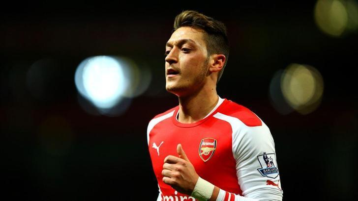 SON DAKİKA | Mesut Özil, Fenerbahçe'yi takibe aldı