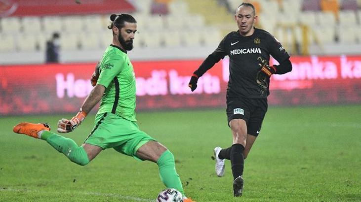 Galatasaray'da Fatih Öztürk 7 maç sonra sahada