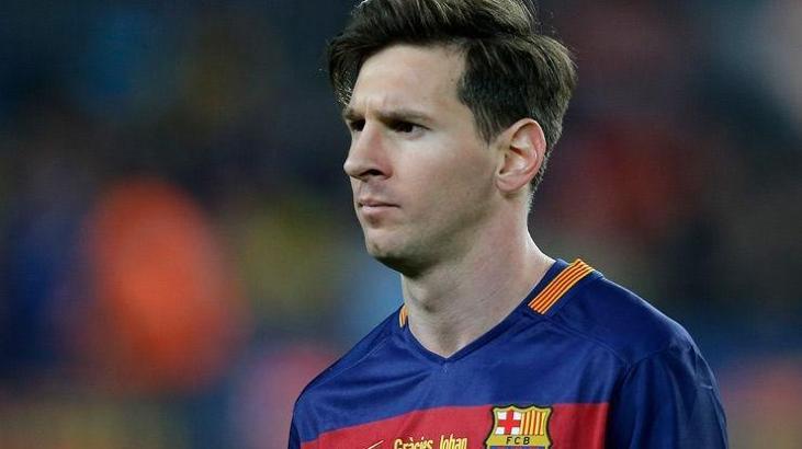 Lionel Messi ve ailesinden ret!