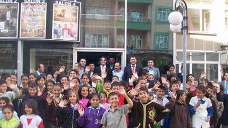Yavru Vatan'dan son maça tur