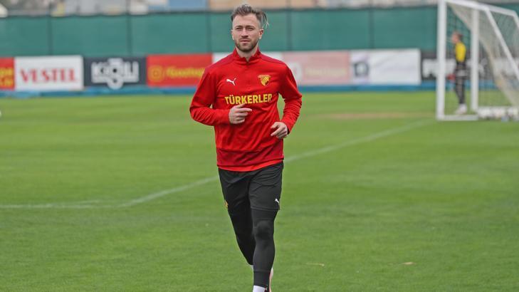 Göztepe'nin yeni transferi Peter Zulj ilk idmanına çıktı