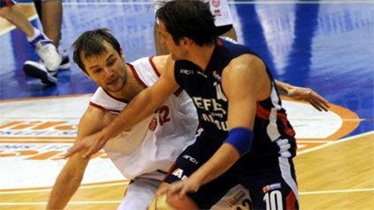 Efes, Kepez'i farklı geçti: 64-99