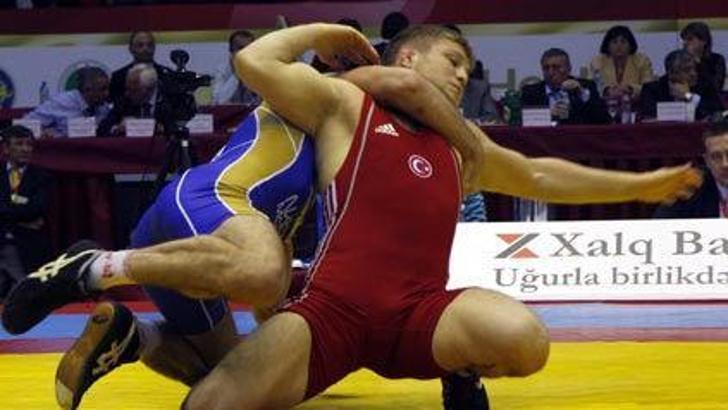 Güreş Şampiyonası'nda 5.'lik geldi
