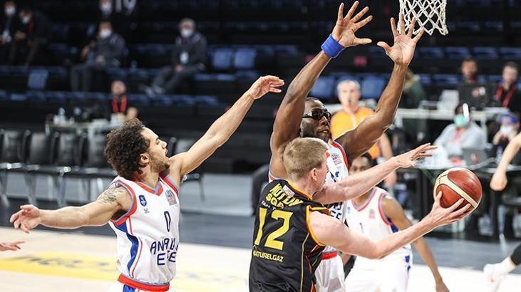 Anadolu Efes - Galatasaray maç sonucu: 90 - 80