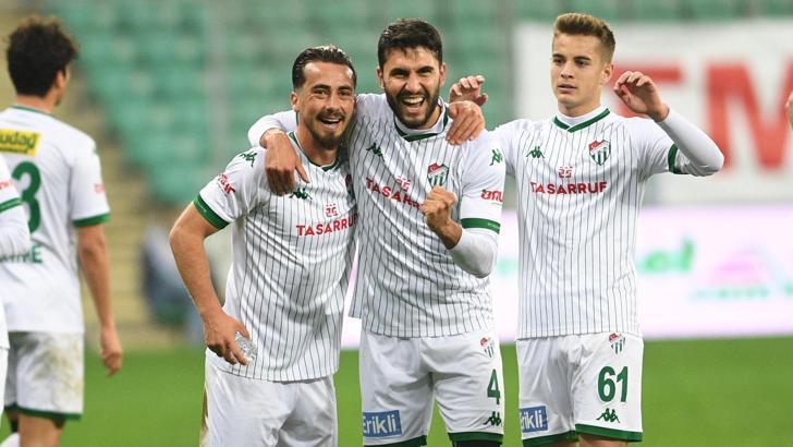 Bursaspor kupada Antalyaspor'u konuk ediyor