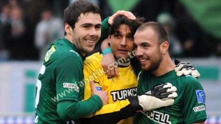 Bursa'da şampiyonluk sesleri: 2-0