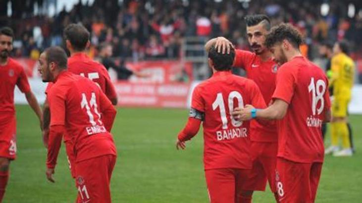 Ümraniyespor'dan kritik galibiyet