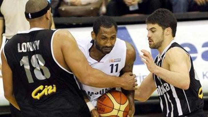 Beşiktaş Cola Turka'da boykot sürüyor