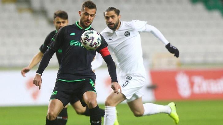 SON DAKİKA | Konyaspor'da kaptan Uğur Demirok takımdan ayrıldı