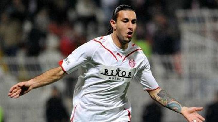 Necati'den Fener'e gözdağı