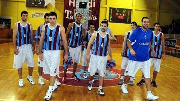 İlk adres 19 Mayıs Salonu