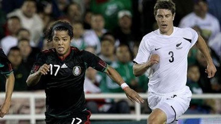 Dos Santos ilk 11'de!