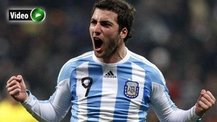 Arjantin Higuain'le güldü: 0-1