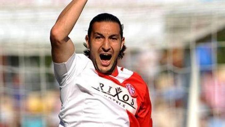 Necati inanıyor