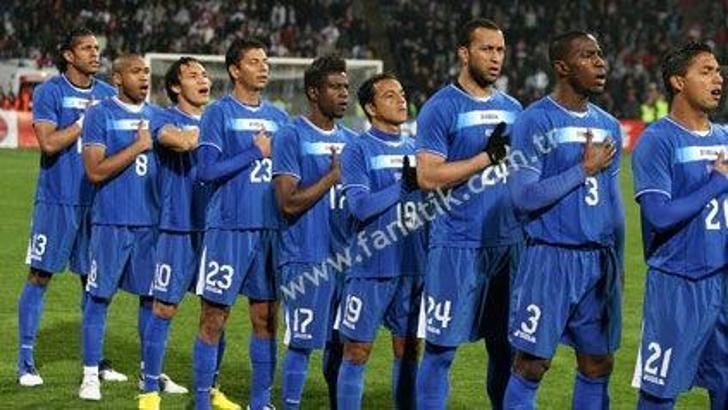 Honduras'ın marşı bitmek bilmedi!